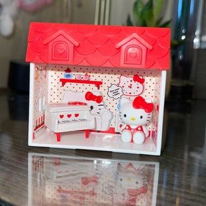 Hello Kitty Sanrio Characters Miniature House